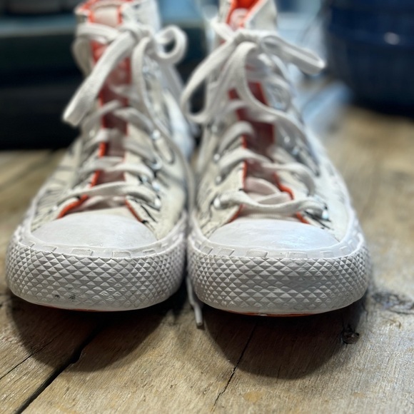 Converse High Top Tennis Shoes. Not A Chuck. Women’s Sz-6 Men’s Sz 4 GUC - Picture 7 of 7